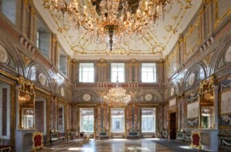 Интерьеры Мраморного дворца