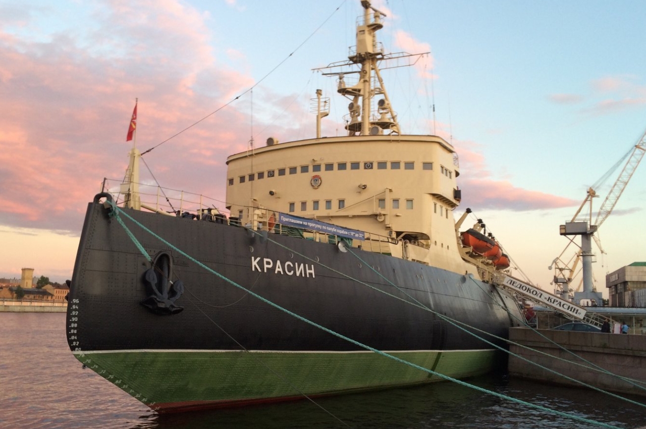 Ледокол «Красин» в Санкт-Петербурге