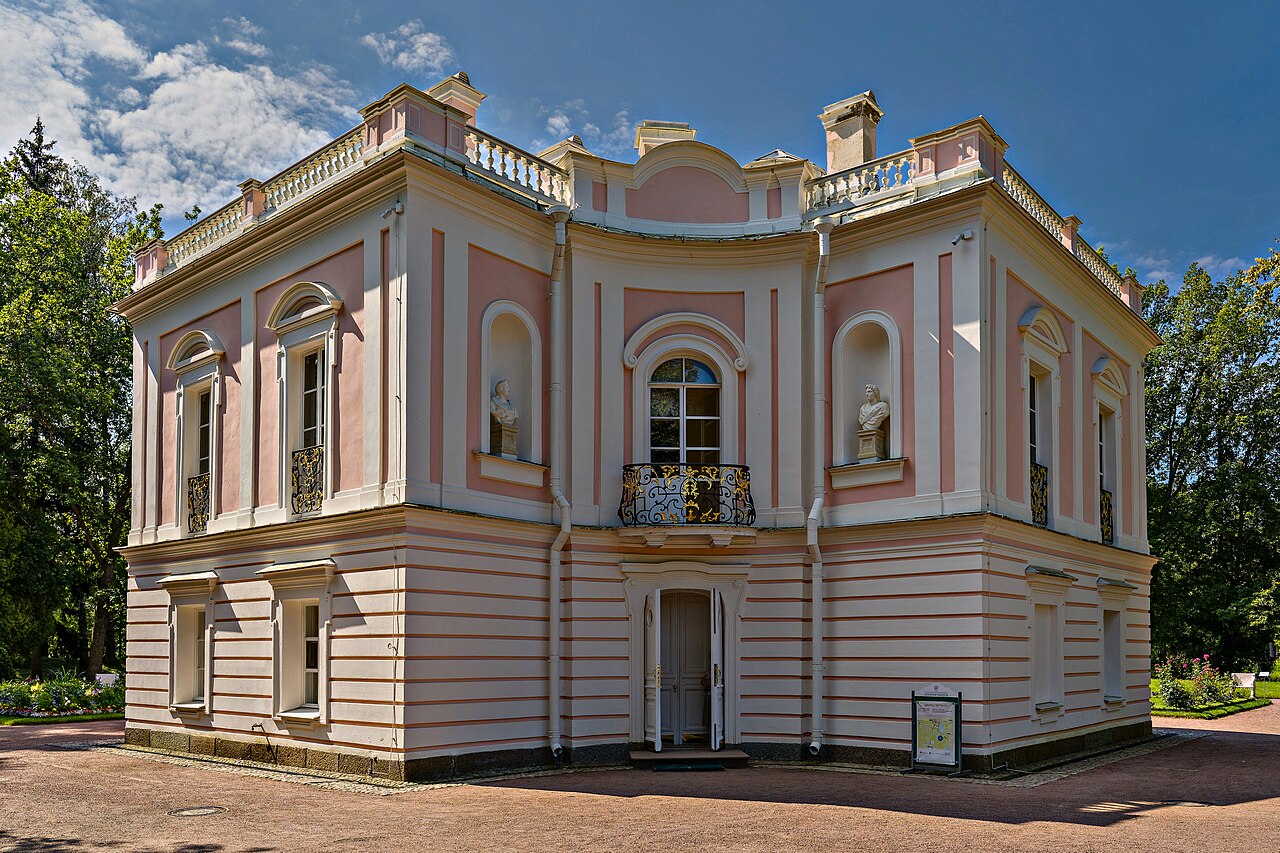 Дворец Петра III